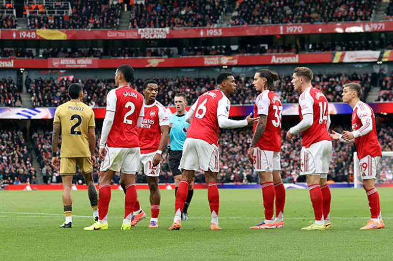 ترتيب الدوري الإنجليزي بعد فوز أرسنال وخسارة سيتي